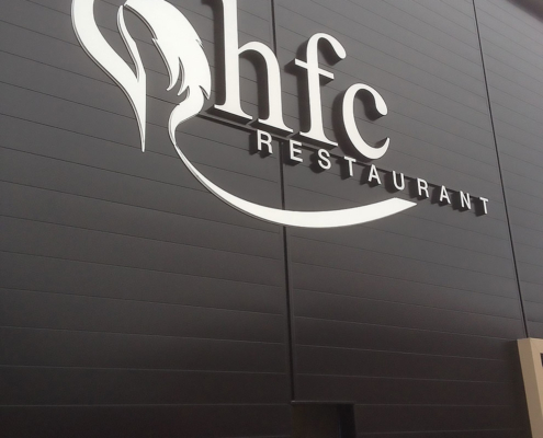 Enseigne pour HFC Restaurant